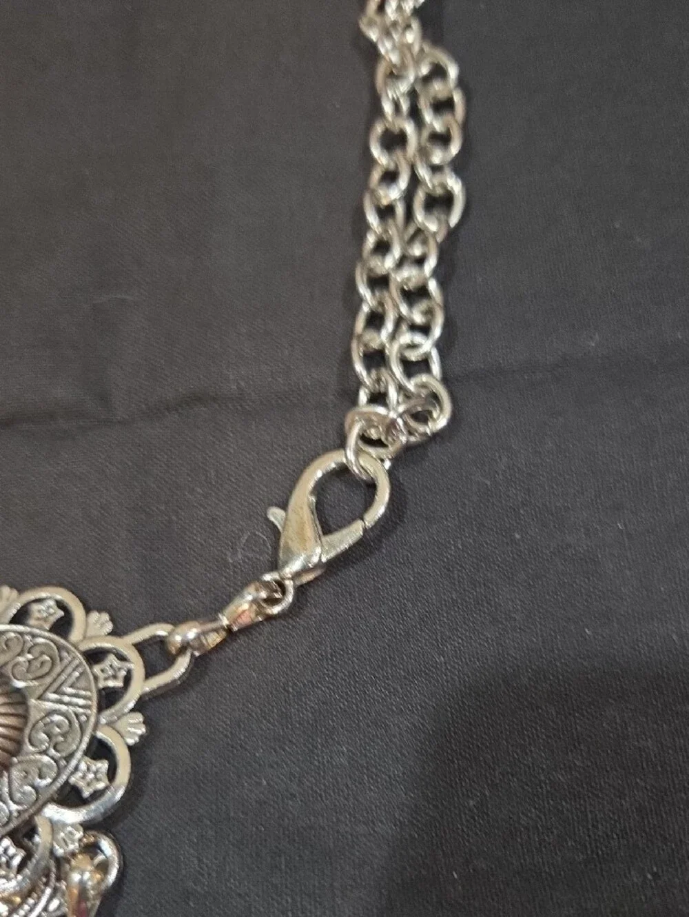 Vintage-Style Silver Oval Belt